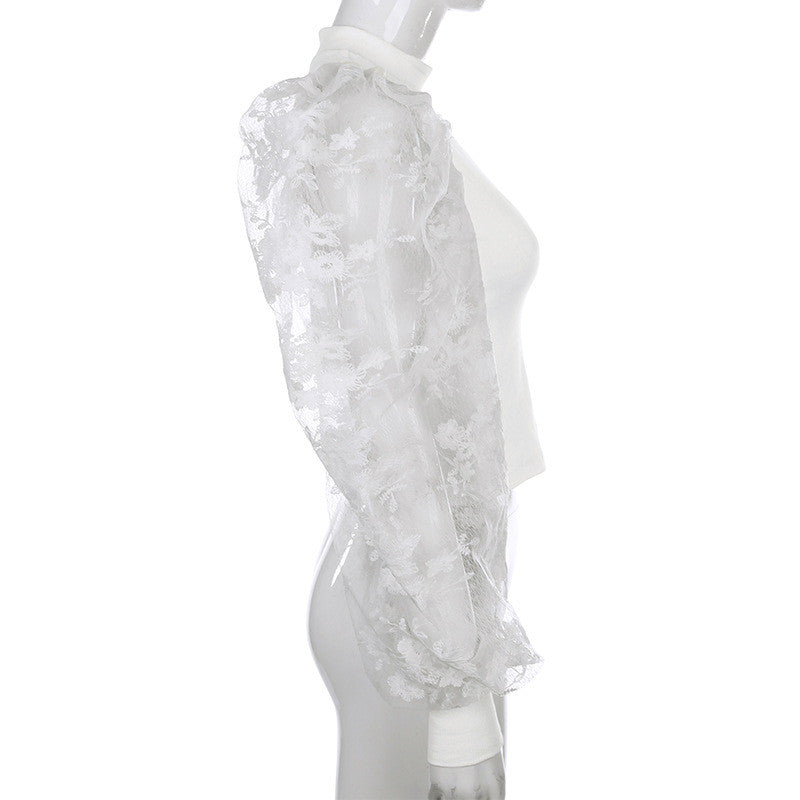 Maglia maniche a sbuffo pizzo rose