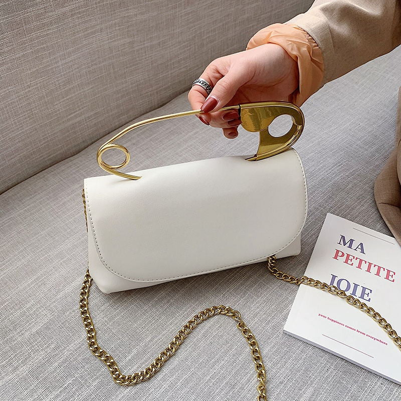 Pochette maxi spilla