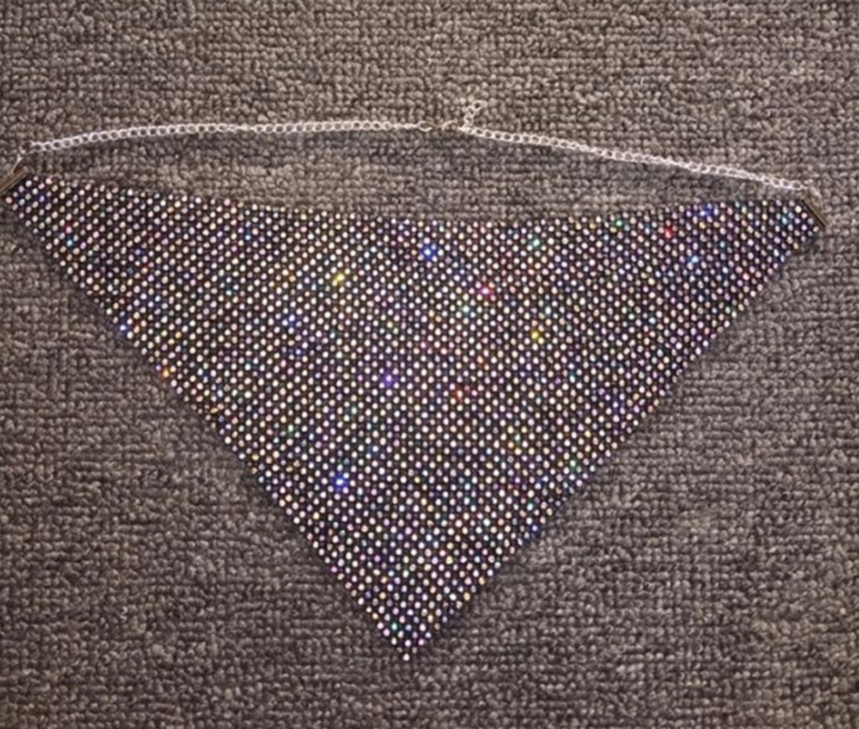 Mascherina di strass triangolo