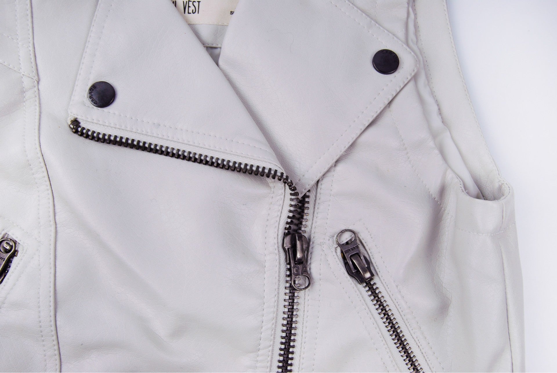 Outof pengy eco-skin