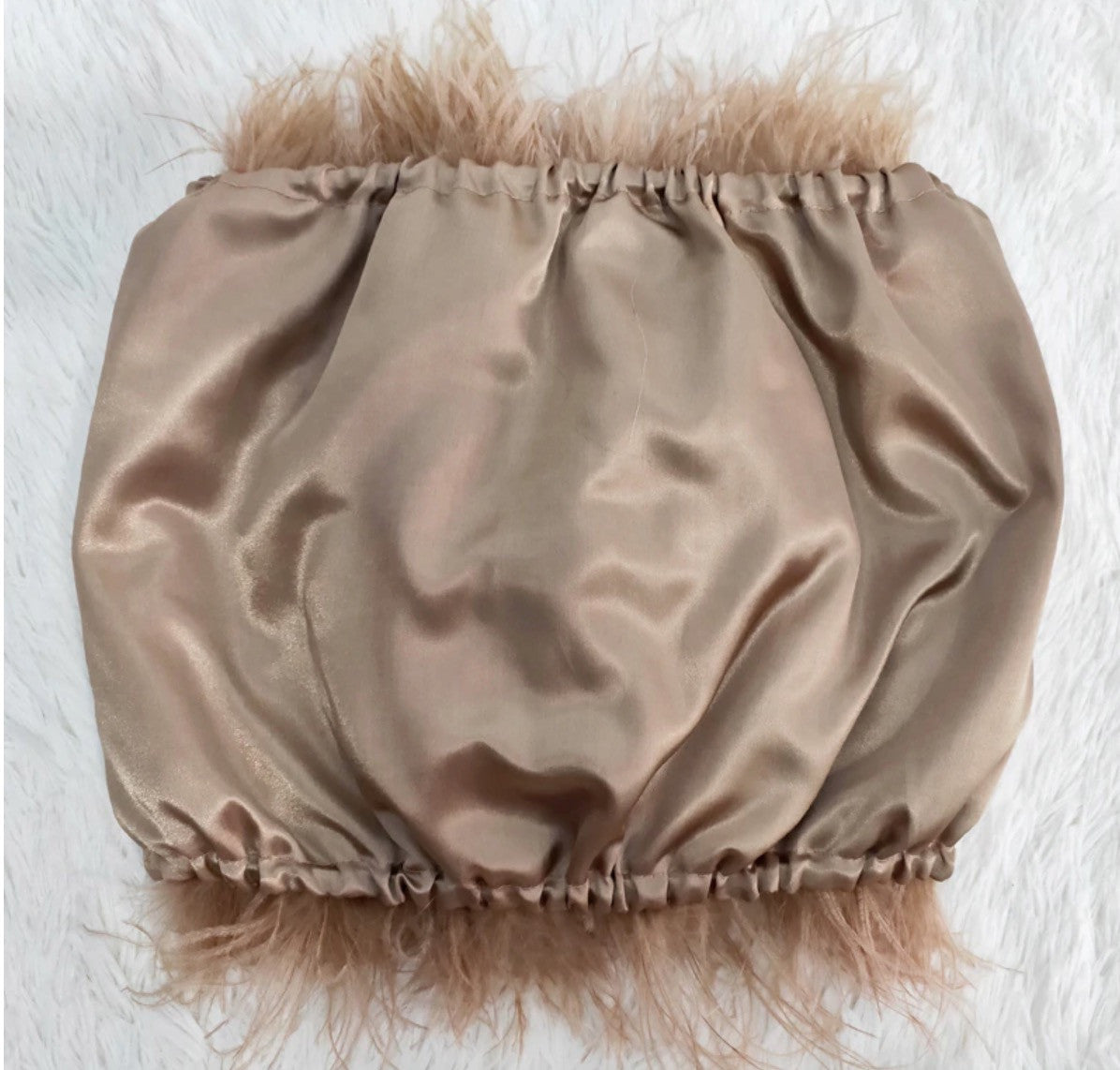 Top-gonna in piume di struzzo