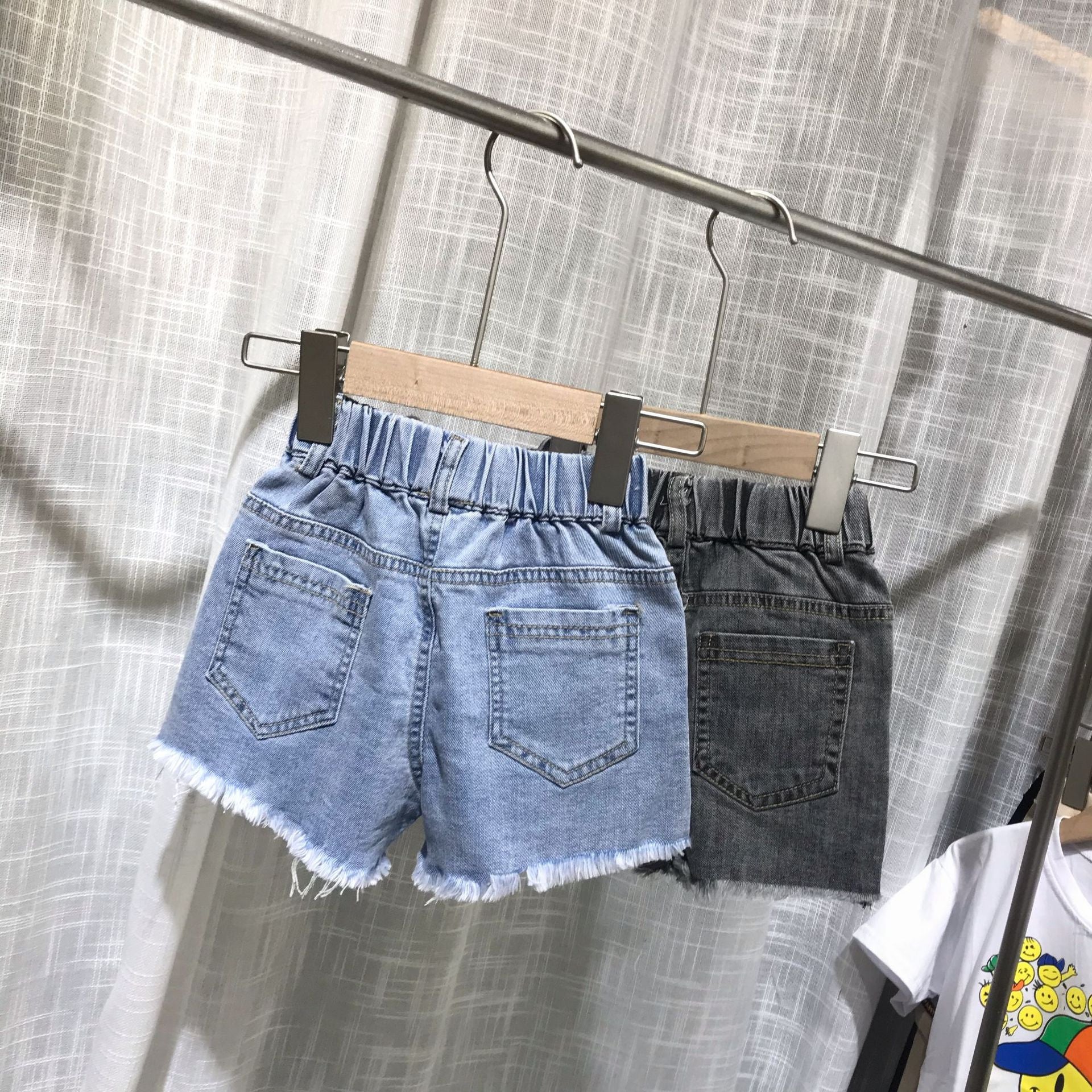 Shorts bimbo too many micky