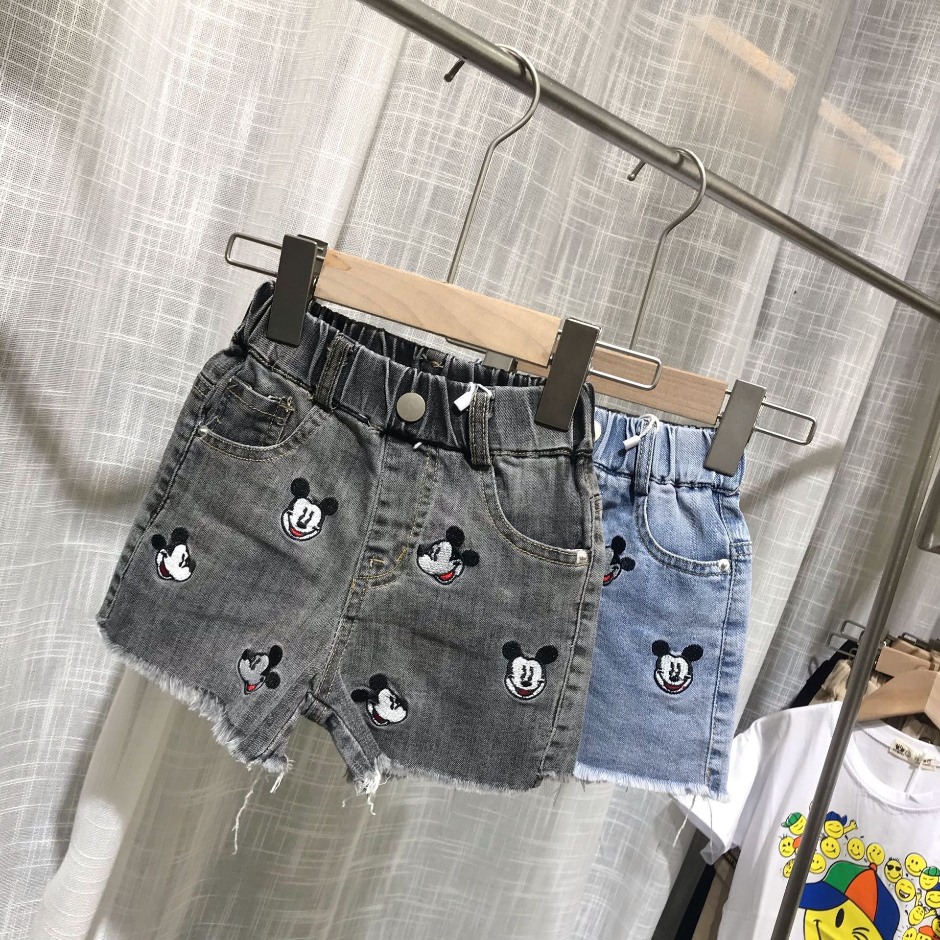 Shorts bimbo too many micky