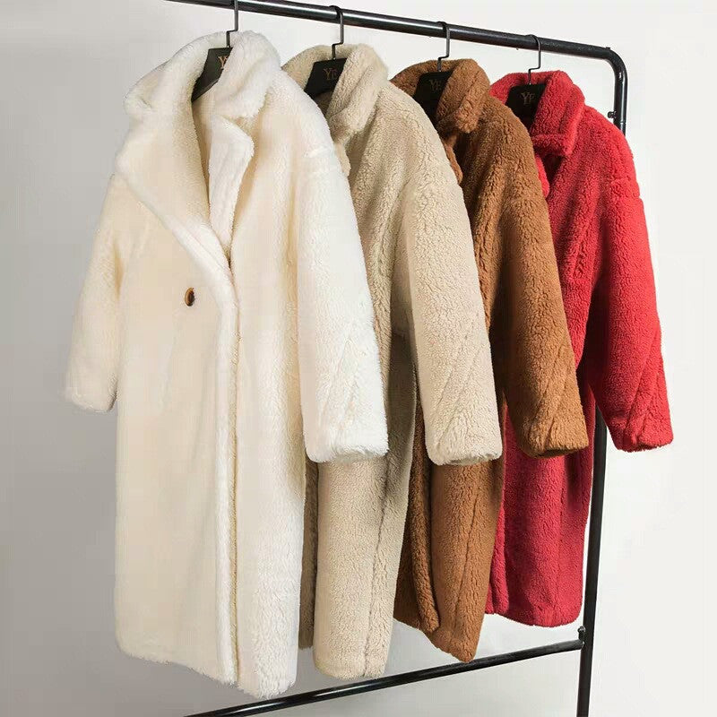 Maxi cappotto peluches