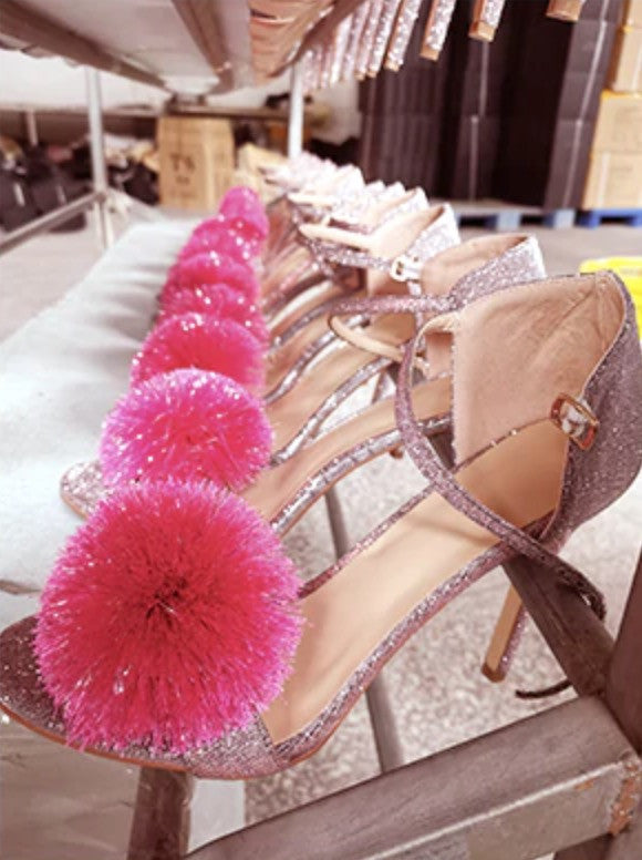 Tacchi glitter ponpon