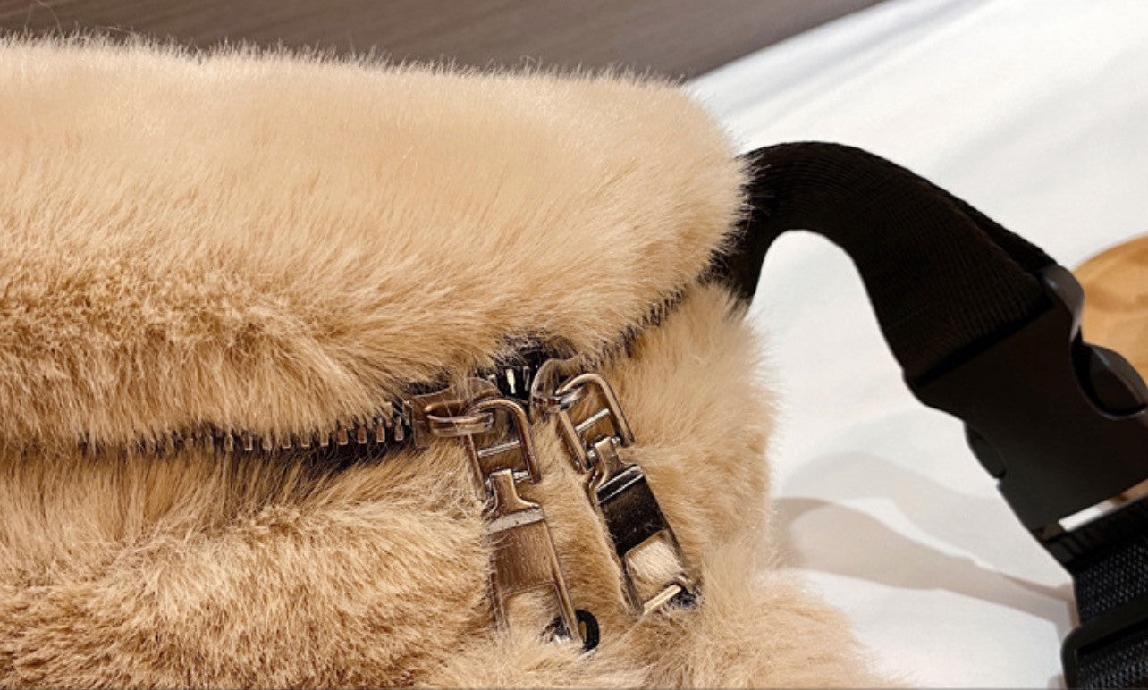 Marsupio ecopelliccia