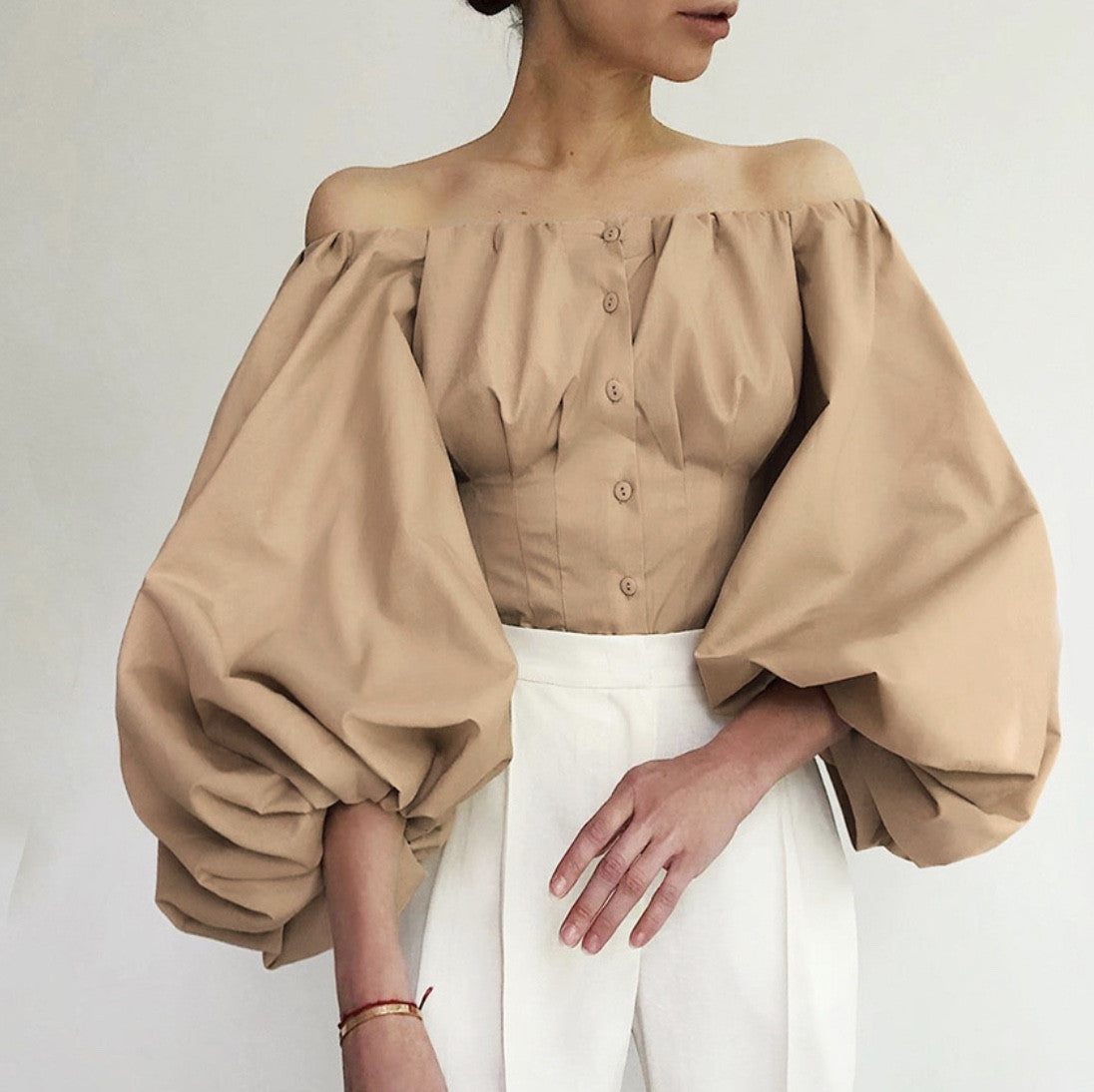 Scamiciato shoulderoff baloon