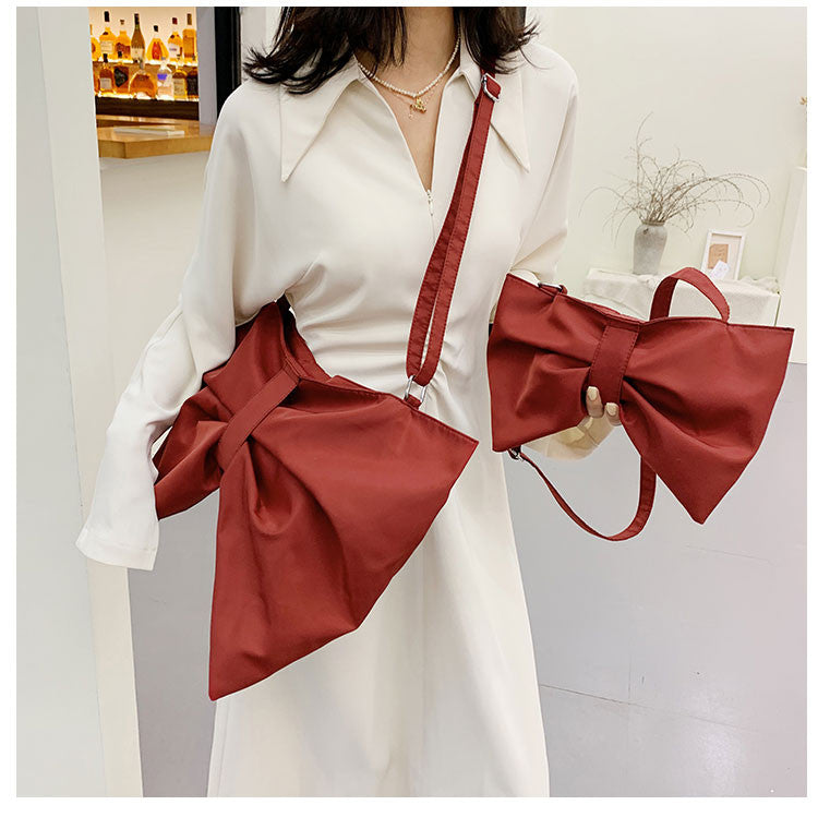 Borsa tracolla fioccone