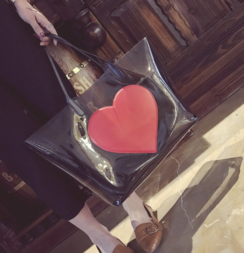 Shopper red heart