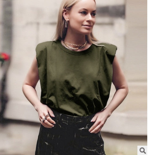 Canotta con spalline imbottite