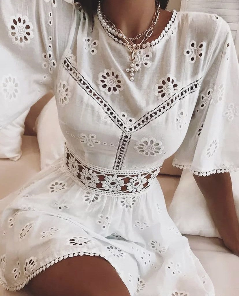 Abito pizzo Sangallo Stegy