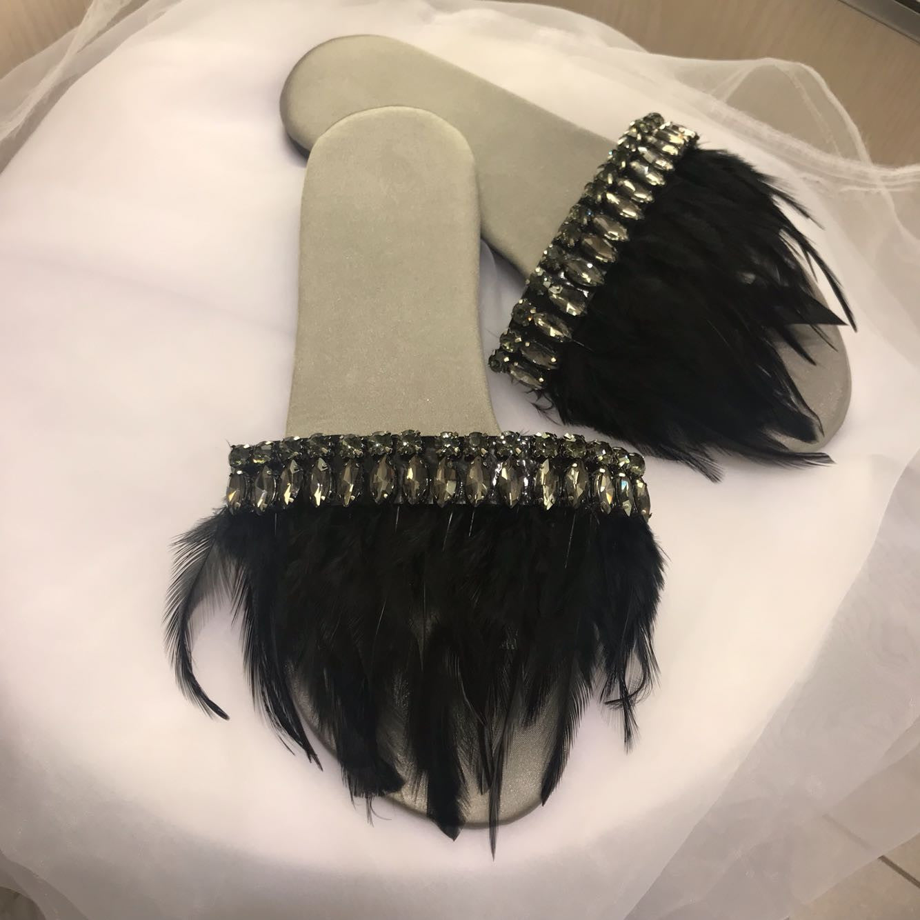 Ciabattine plumage e strass