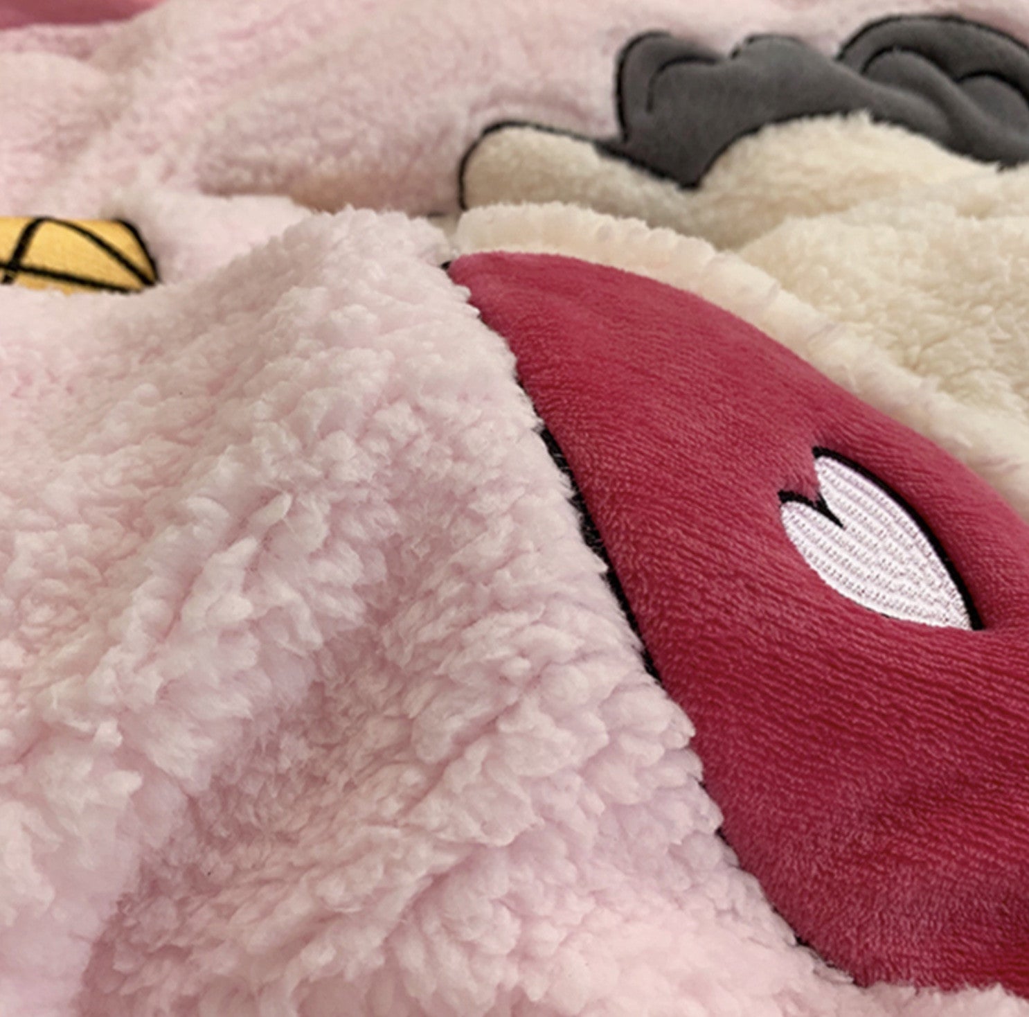 Set letto pelosi peluchosi