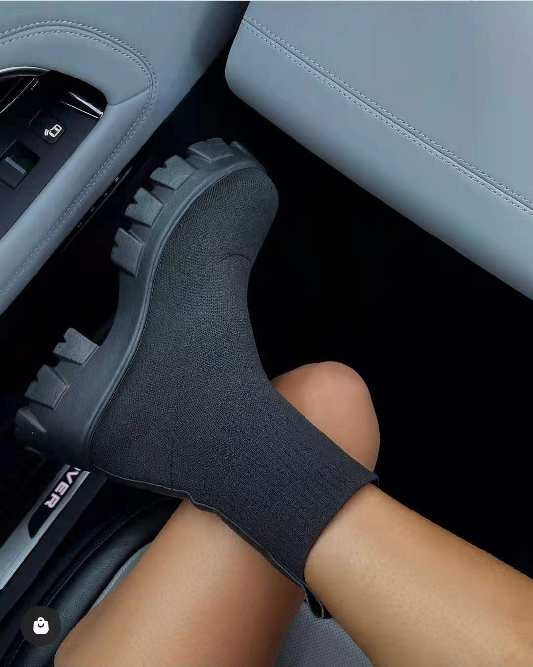 Scarponcino-calza Gyuila