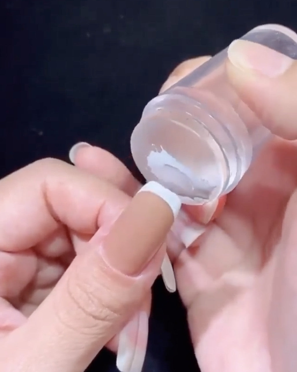 Stampino per french unghie