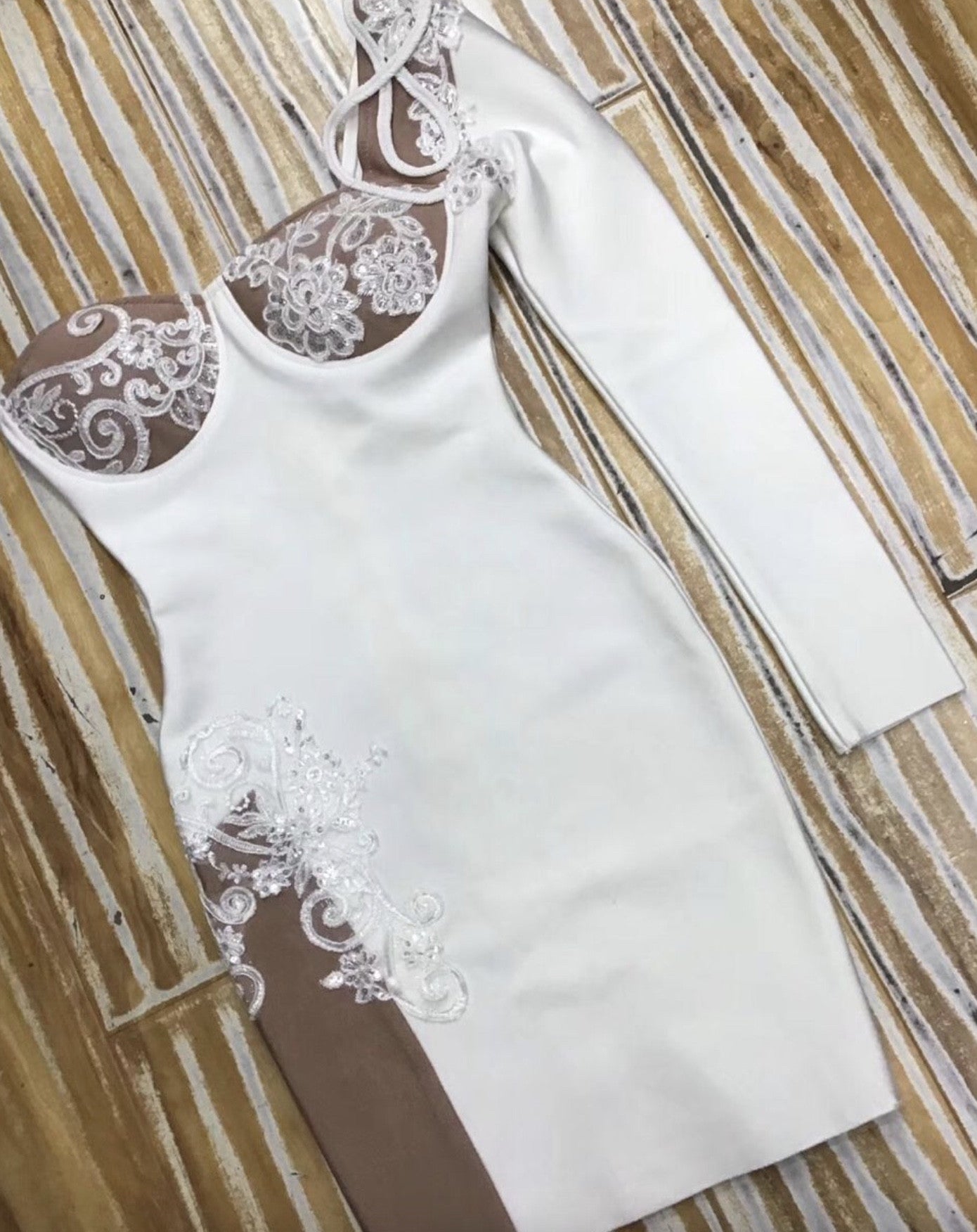 Abito monospalla Glissh