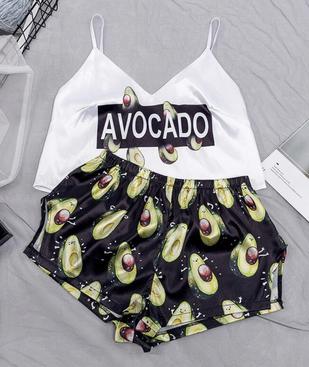 Pigiamini raso Hellys