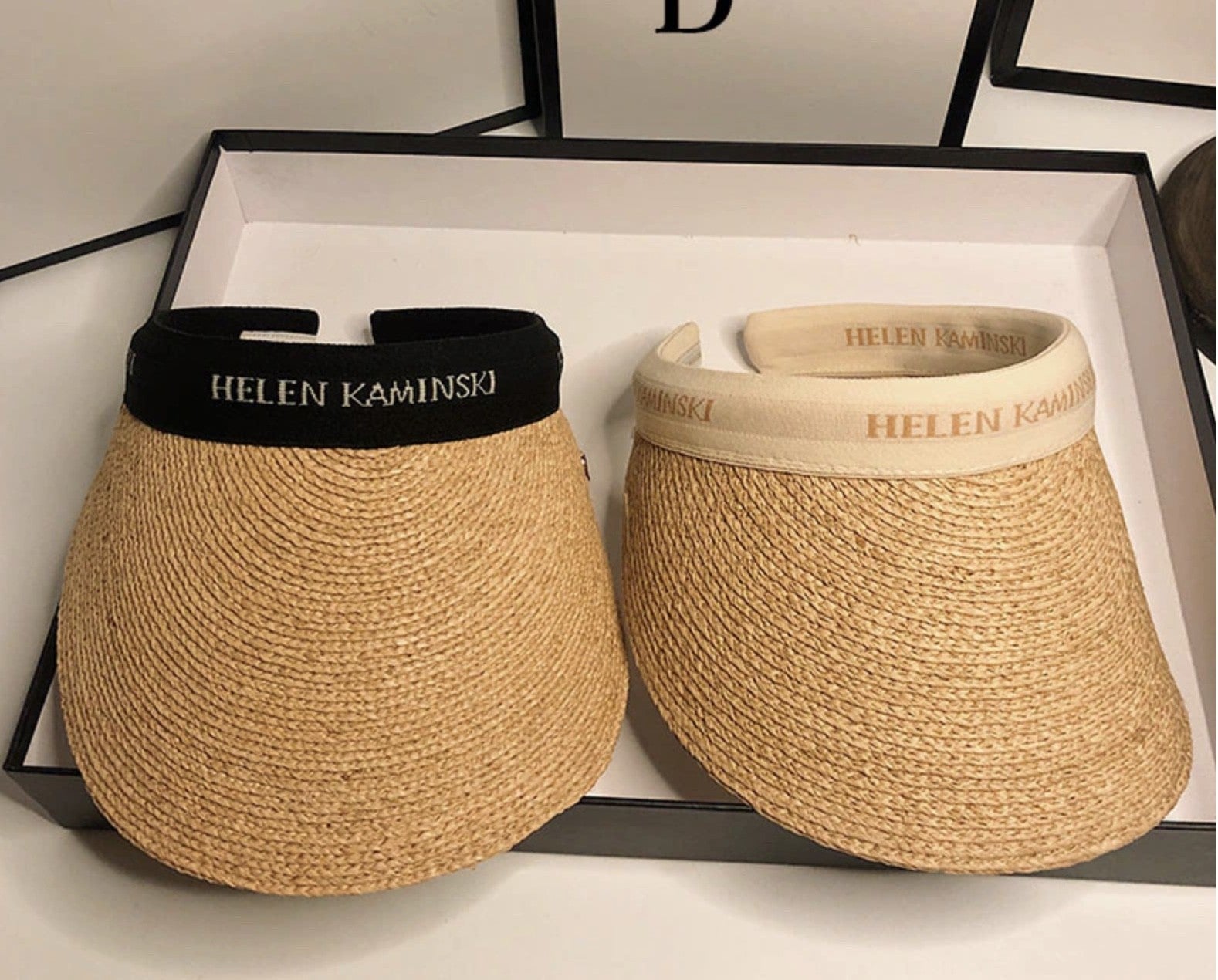 Visiera in paglia Helen