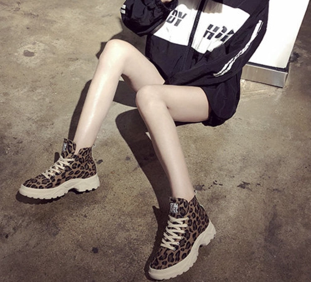 Sneackers alta animal Syam