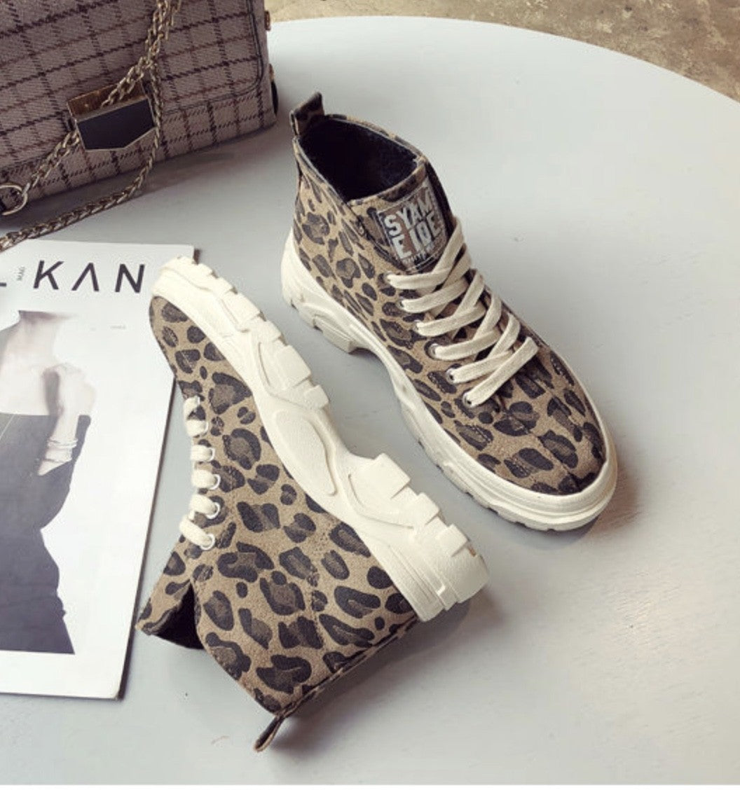 Sneackers alta animal Syam