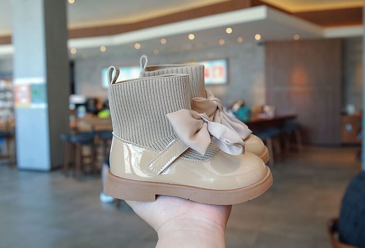 Scarponcino verniss bimba