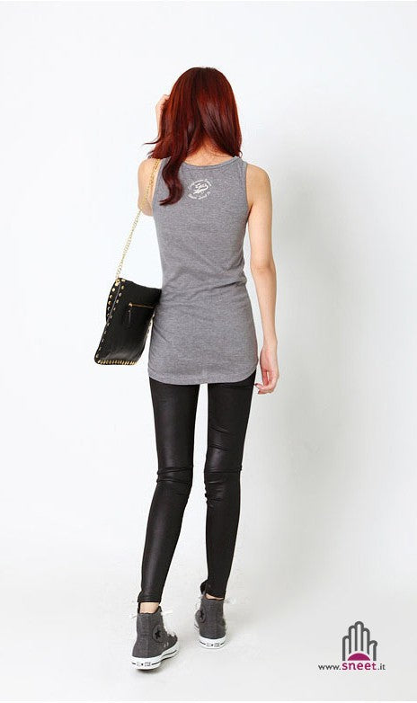 Pantalones con cremallera de piel sintética