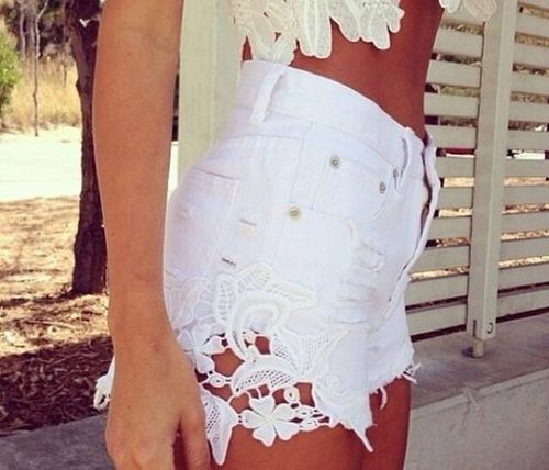 Pantalones cortos vaqueros blancos de encaje blanco