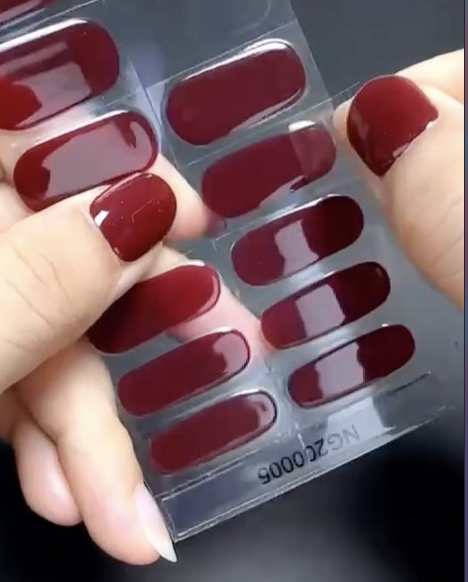 Smalto adesivo mani UV gel lampada