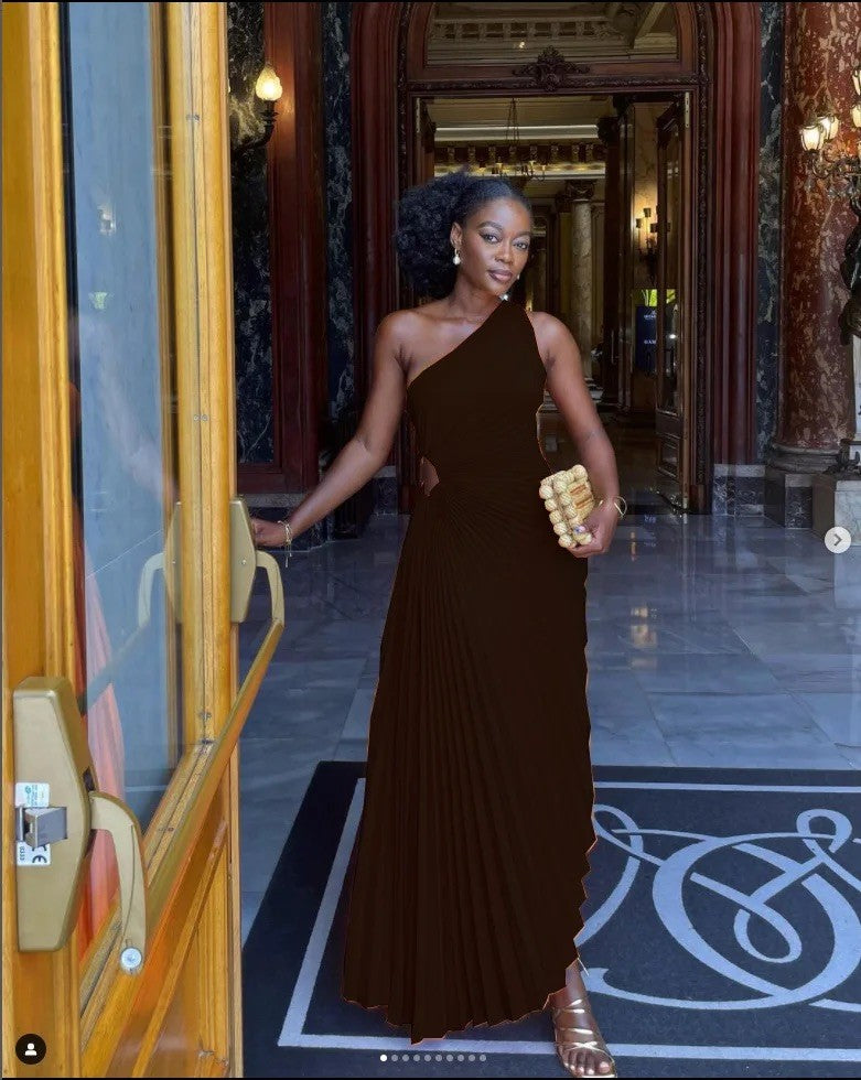 Abito monospalla Klelis