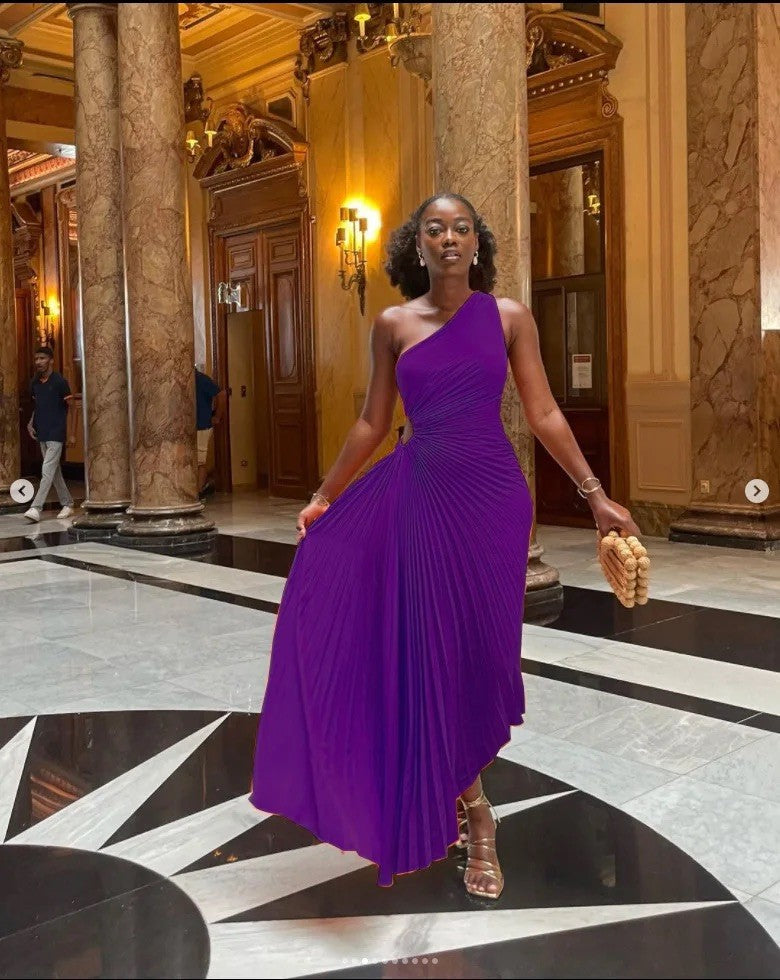 Abito monospalla Klelis