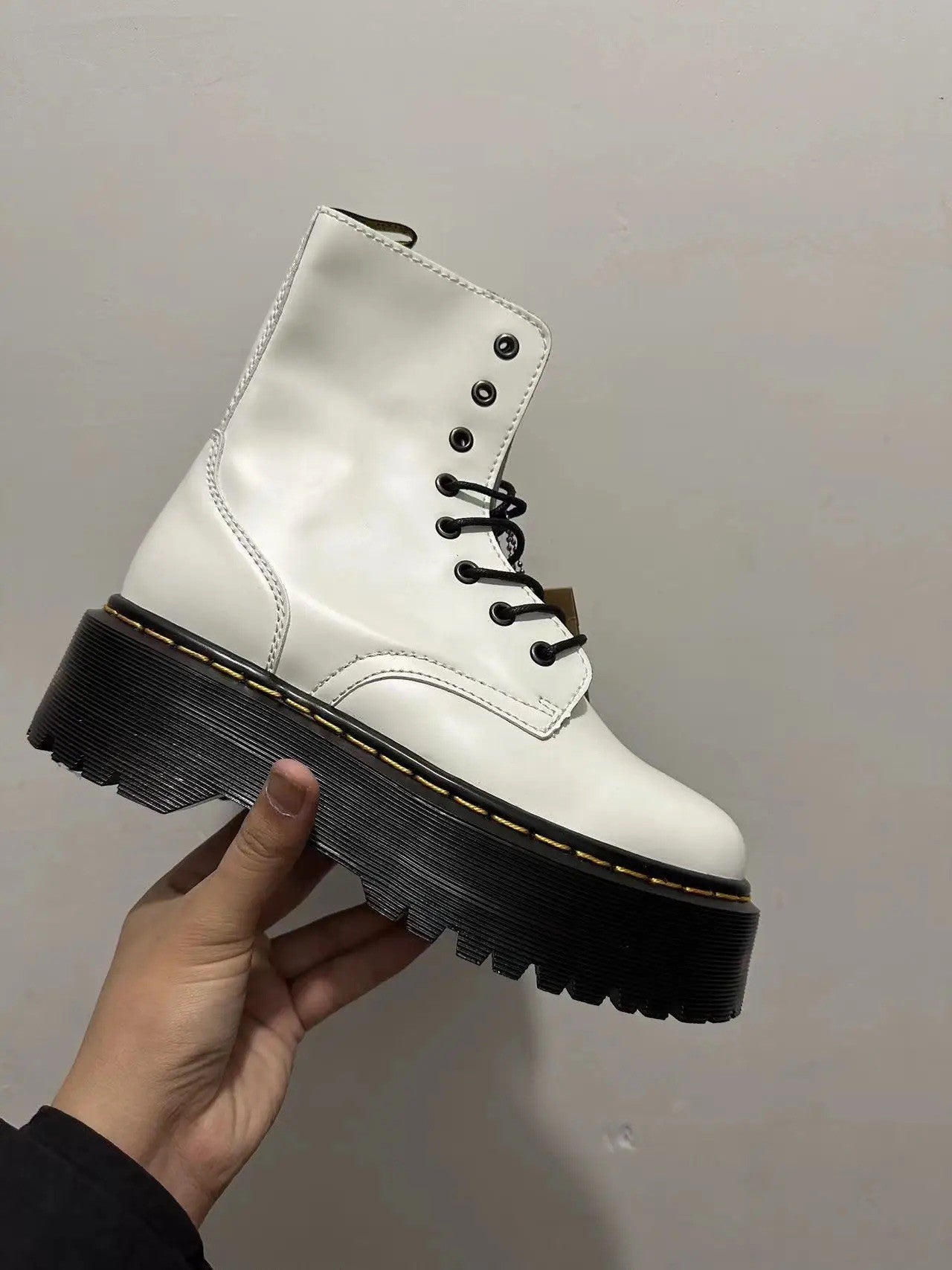 Scarponcino pelle platform