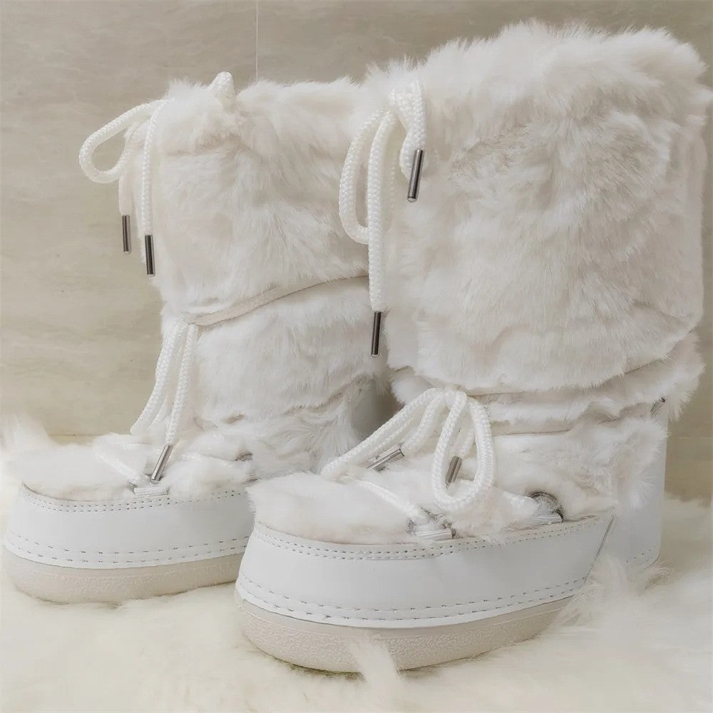 Moon boots pelosi Kortin