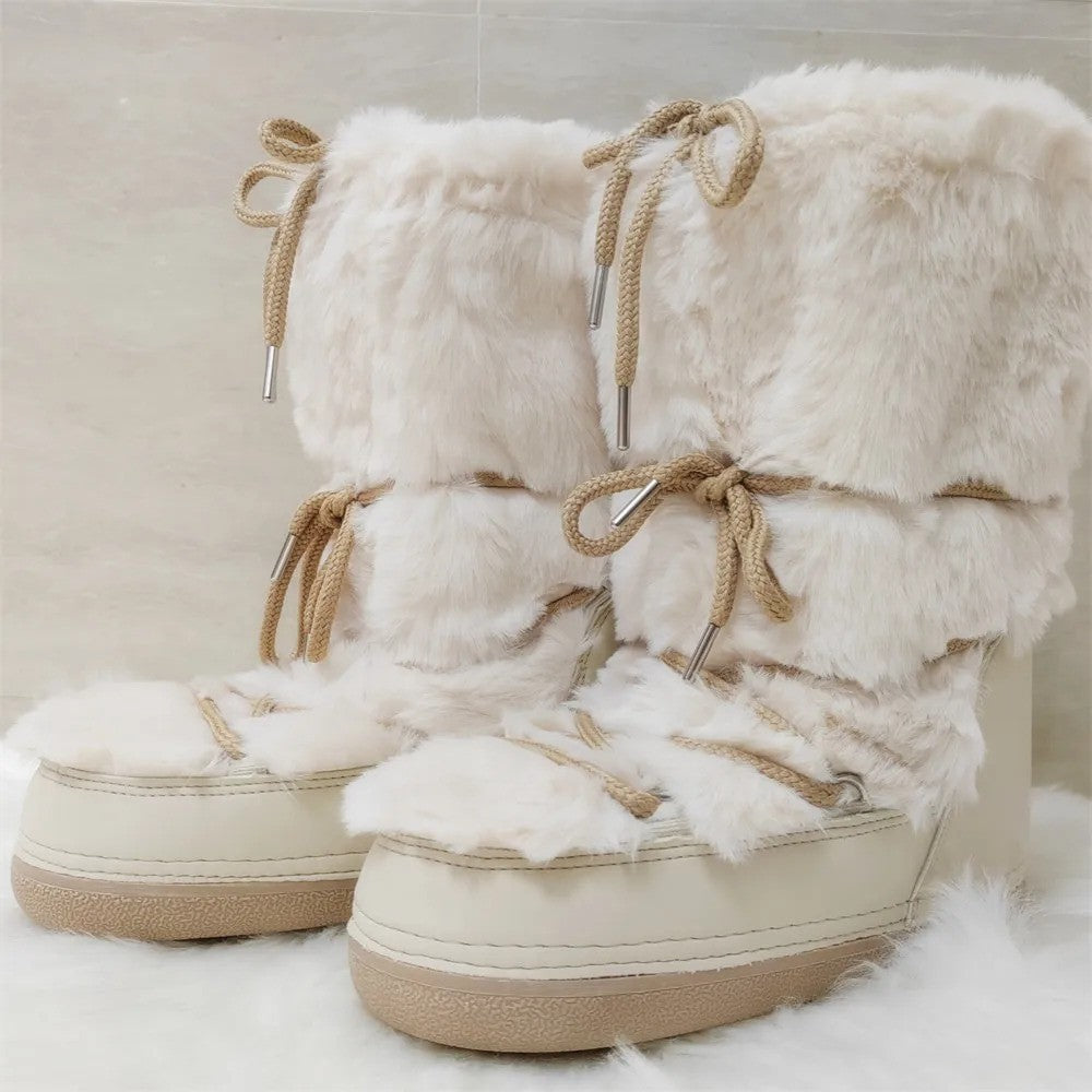 Moon boots pelosi Kortin