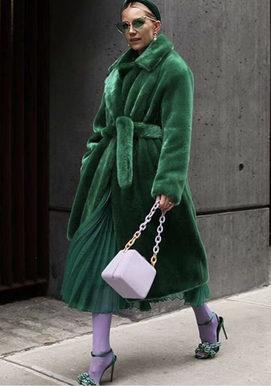 Cappotto peluches lungo