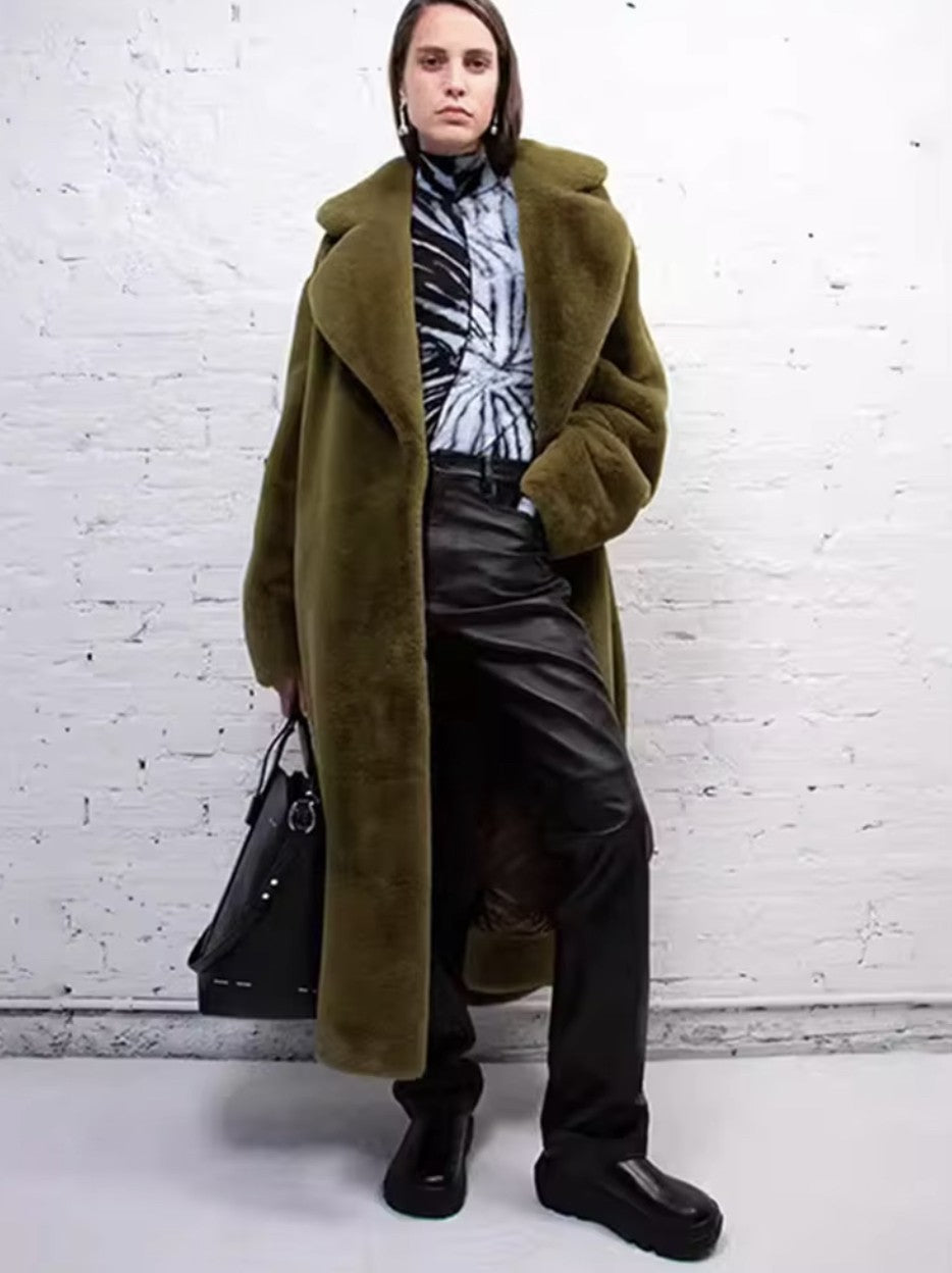 Cappotto peluches lungo