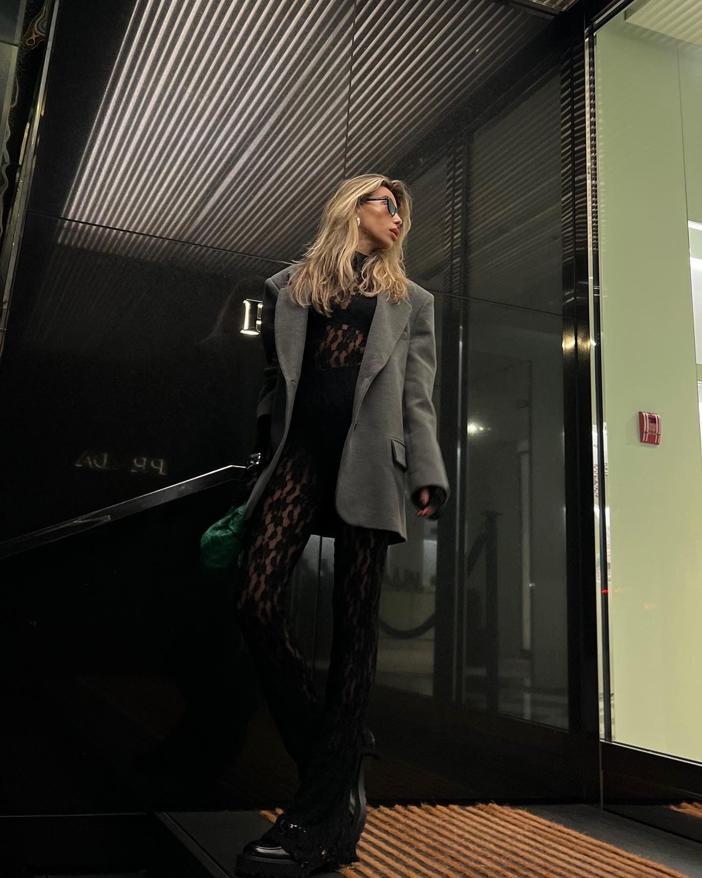 Completo pizzo body+pants Jabi