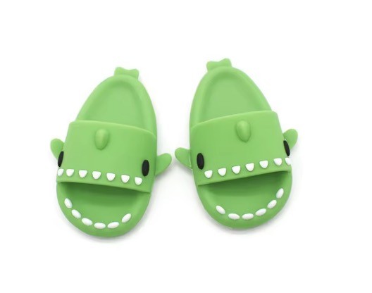 Ciabatte squalo per Labubu