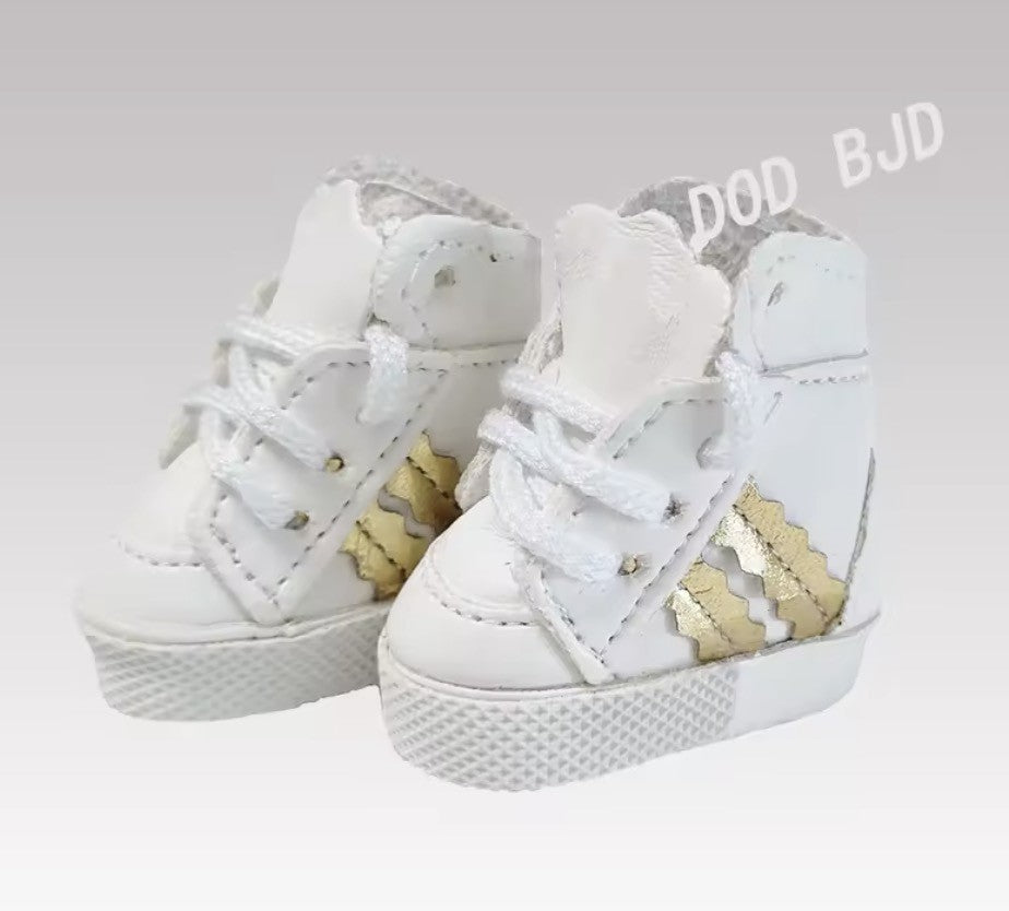 Ciabatte squalo per Labubu