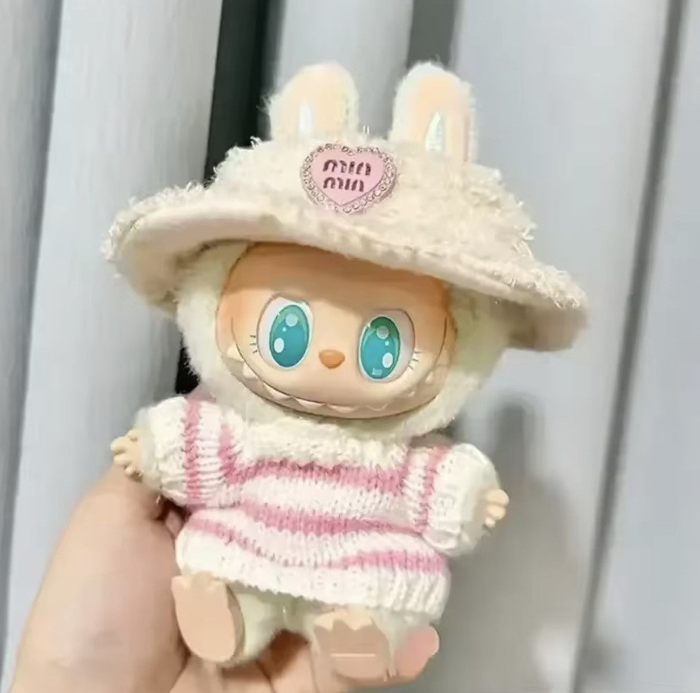 Set gotico per Labubu