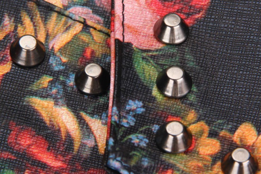 Pochette flower studs