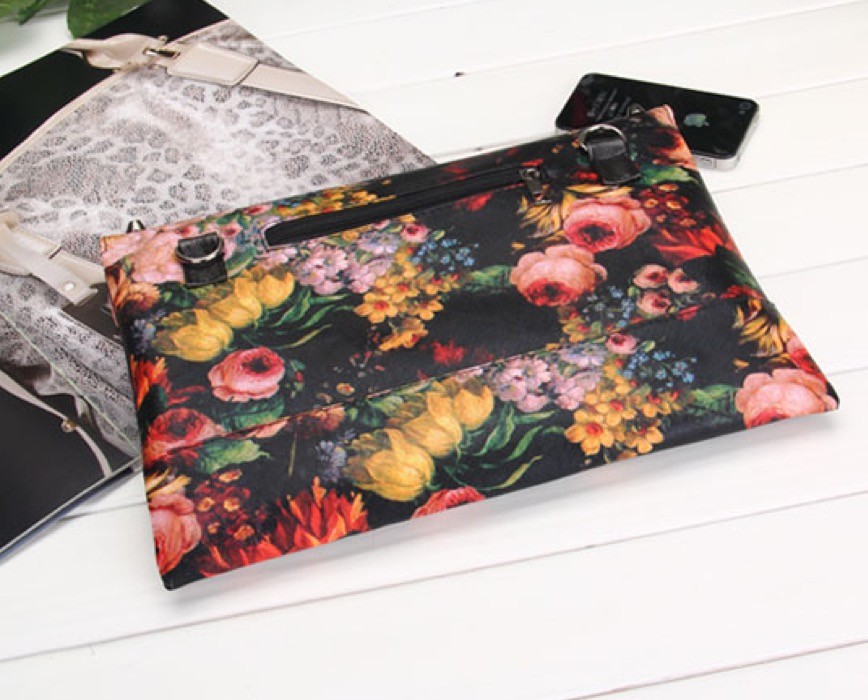 Pochette flower studs