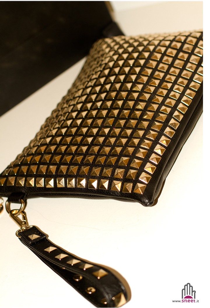 Pochette rich studs