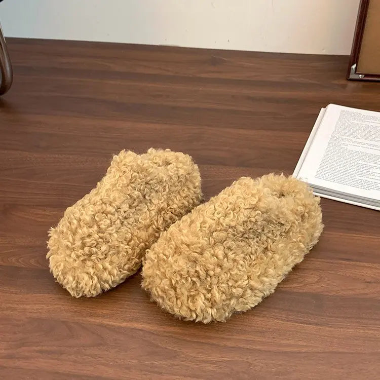 Pantofole in eco pelliccia riccia effetto Mongolia