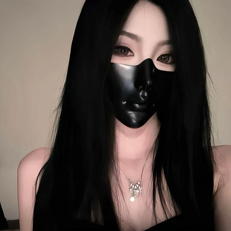 Mezza maschera nera lucida cosplay viso — Dream Shop