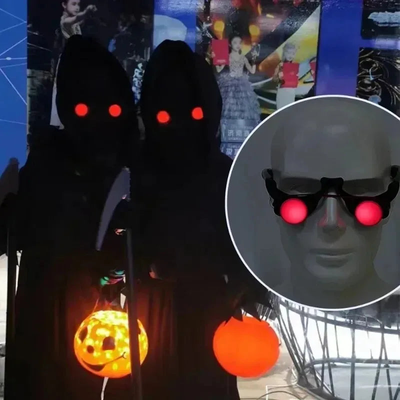 Occhiali luminosi Halloween su costume da mietitore — Dream Shop