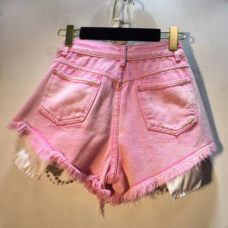 Shorts jeans con catene di perle Pearl Unchain stile western chic