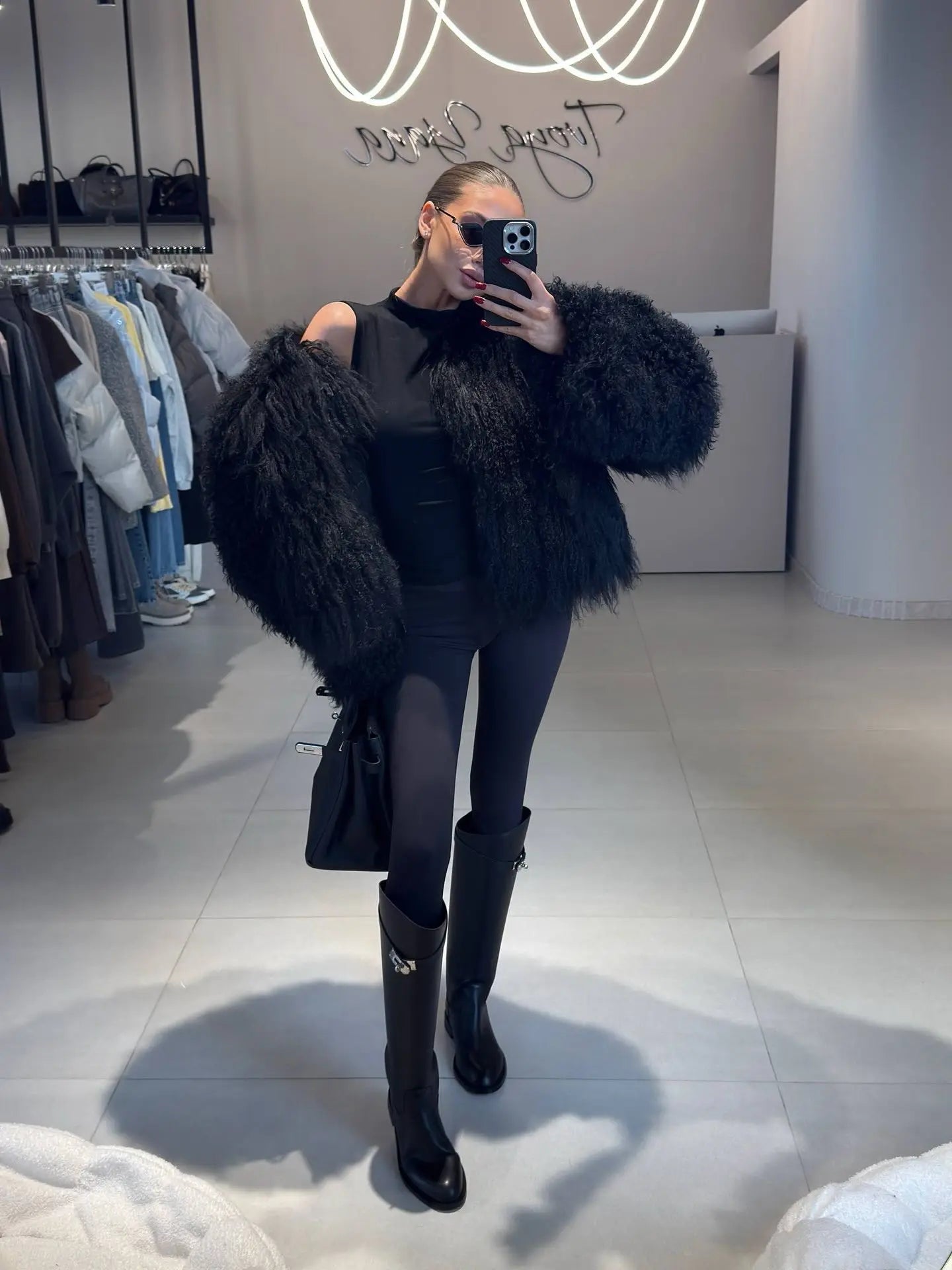 Pelliccia riccia Quatyr Giacca in eco pelliccia mongolia effetto pelo lungo riccio