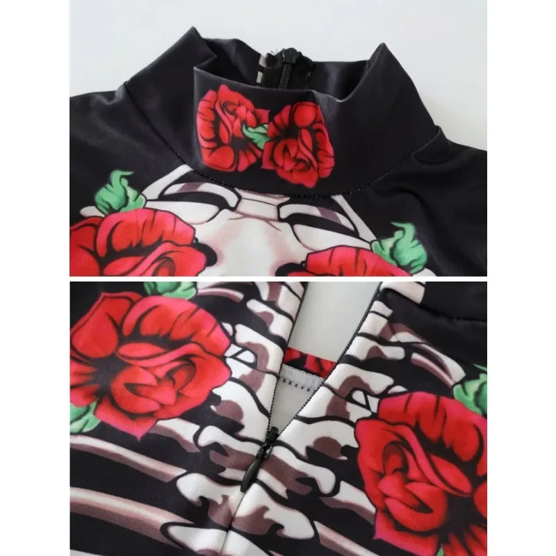 Tuta Dolce Muerte dettaglio collo alto con zip e rose rosse — Dream Shop