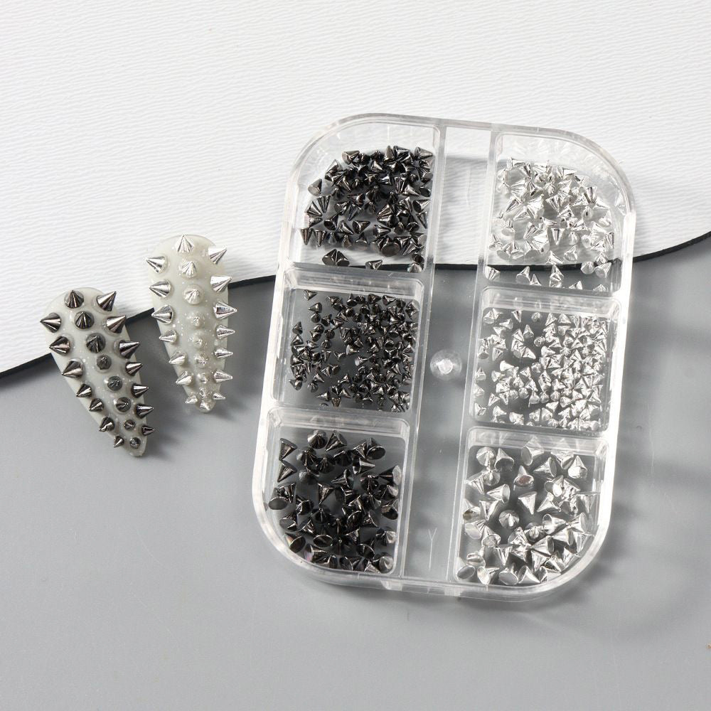 3D punk nail studs rivet box and false nails with spikes — Dream Shop