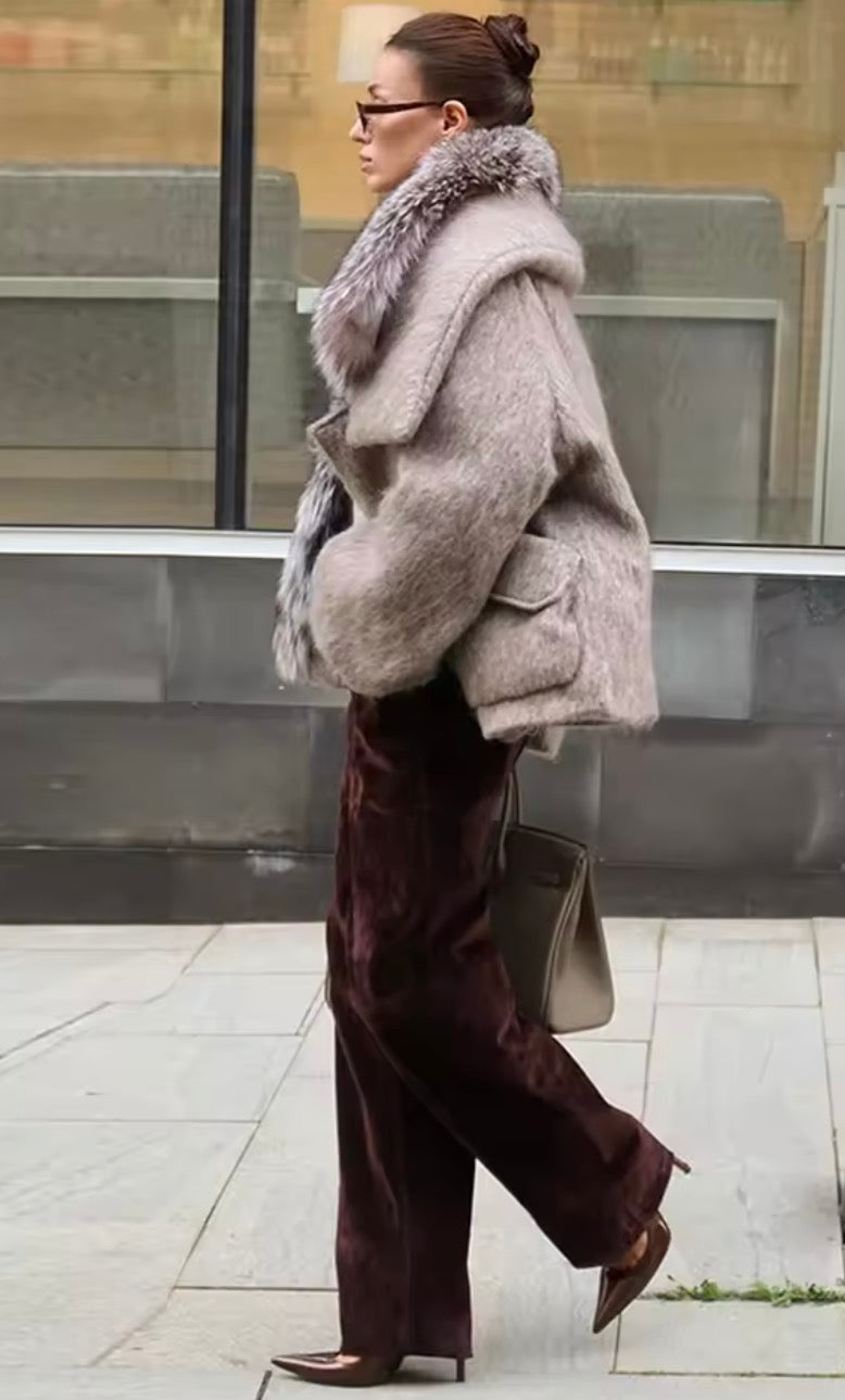 Parka corto in lana con maxi collo ecopelliccia - Kagrika